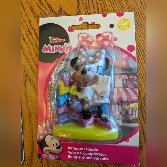 Wilton Mickey & The Roadster Racers Disney Minnie Birthday candles - Picture 8 of 14